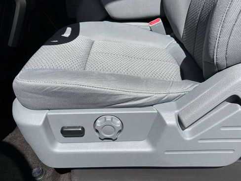 Used 2014 Ford F150 XLT w/ Equipment Group 302A Luxury AWD/4WD image 5