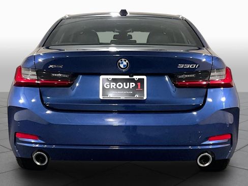 Used 2024 BMW 330i xDrive Sedan w/ Convenience Package AWD/4WD image 4