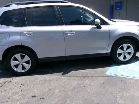 Used 2016 Subaru Forester 2.5i Limited w/ Popular Package #2 AWD/4WD image 5