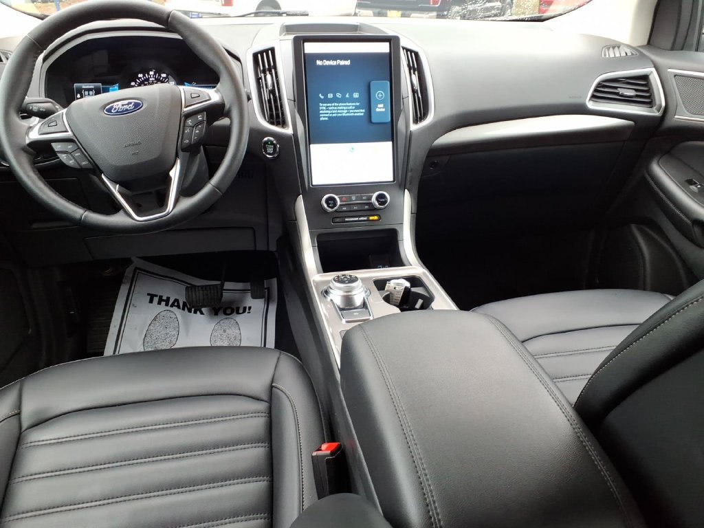 Certified 2024 Ford Edge SEL w/ Convenience Package AWD/4WD image 11