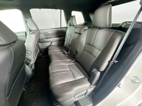 Certified 2023 Honda Passport TrailSport image 28
