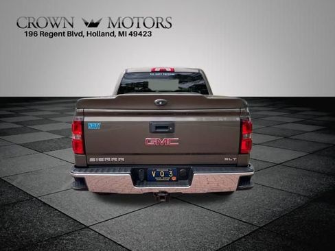 Used 2014 GMC Sierra 1500 SLT w/ SLT Crew Cab Value Package AWD/4WD image 4