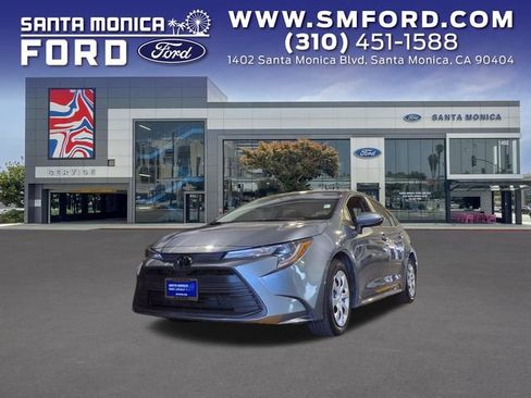 Used 2024 Toyota Corolla LE image 1