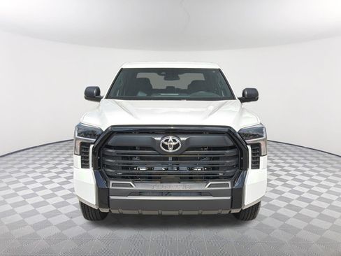 New 2026 Toyota Tundra SR image 2