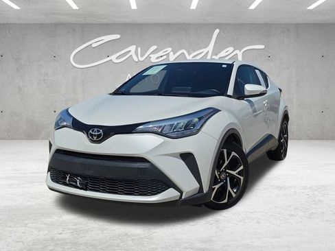 Used 2021 Toyota C-HR XLE FWD image 1