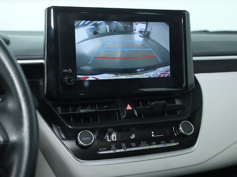 Certified 2024 Toyota Corolla LE FWD image 27