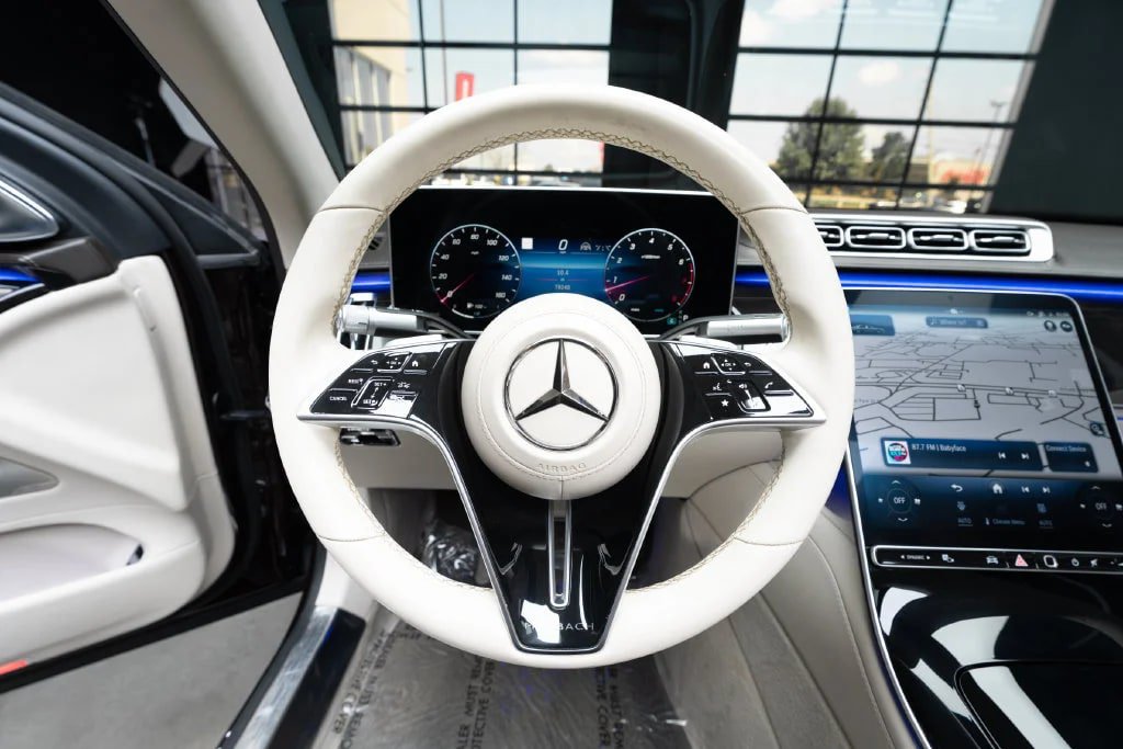 Used 2023 Mercedes-Benz Maybach S 580 4MATIC image 29