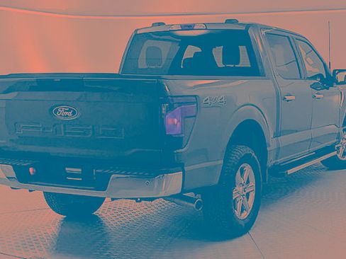 Certified 2025 Ford F150 XLT w/ Equipment Group 301A Standard image 3