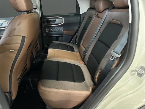 New 2025 Ford Bronco Sport Outer Banks w/ Sasquatch Outer Banks Package AWD/4WD image 30