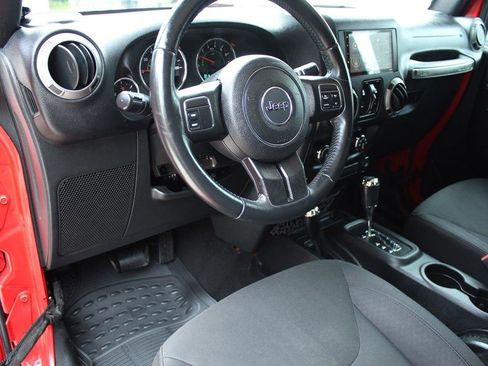 Used 2016 Jeep Wrangler Unlimited Sport w/ Quick Order Package 24S AWD/4WD image 13