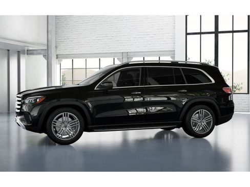 Certified 2025 Mercedes-Benz GLS 450 4MATIC image 36