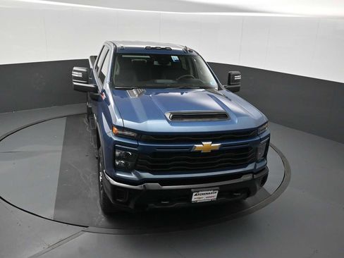 New 2026 Chevrolet Silverado 2500 Custom w/ Custom Value Package AWD/4WD image 16