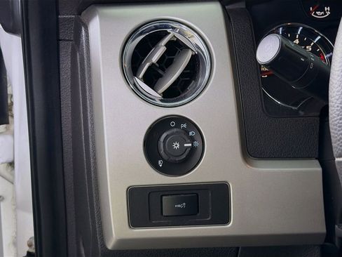 Used 2013 Ford F150 FX4 w/ Luxury Equipment Group image 12