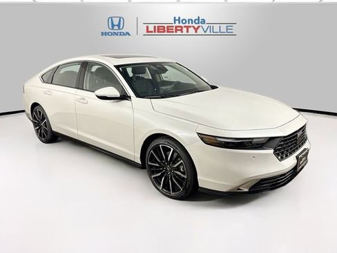 New 2025 Honda Accord Touring image 17
