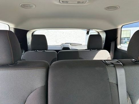 Used 2021 Chevrolet Traverse LS AWD/4WD image 27