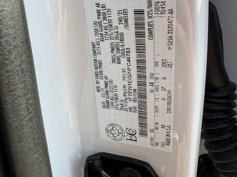 Used 2017 Ford F150 Platinum w/ Technology Package AWD/4WD image 39