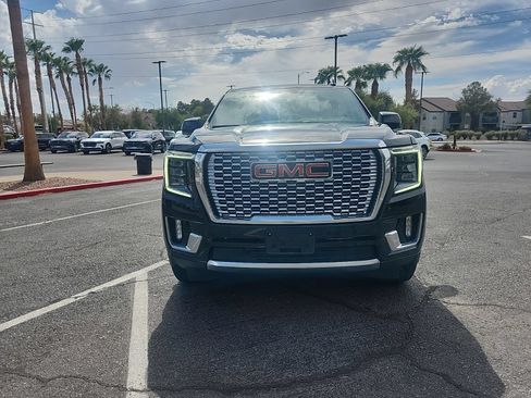 Used 2023 GMC Yukon Denali AWD/4WD image 6