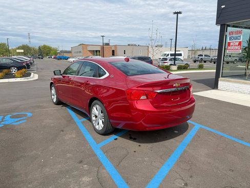 Used 2014 Chevrolet Impala LT w/ Convenience Package FWD image 7