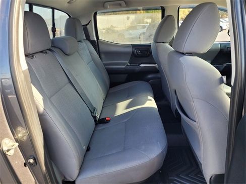 Used 2016 Toyota Tacoma SR5 image 12