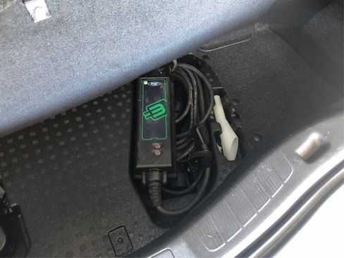 Used 2014 Ford Fusion Energi SE FWD image 19