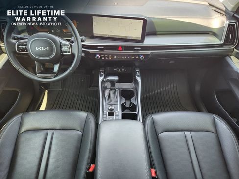 Used 2025 Kia Sorento S w/ Panoramic Sunroof Package FWD image 26