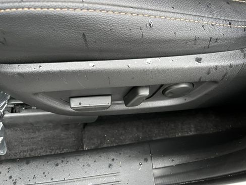 Used 2025 MAZDA CX-70 3.3 Turbo w/ Preferred Package image 24