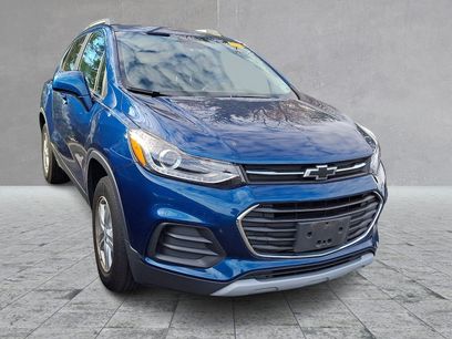 Used 2020 Chevrolet Trax LT w/ Sun & Sound Package