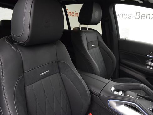 Used 2025 Mercedes-Benz GLE 53 AMG 4MATIC image 17