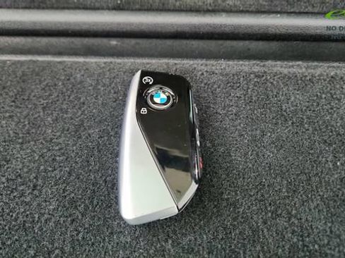 Used 2025 BMW X7 xDrive40i w/ Premium Package AWD/4WD image 71