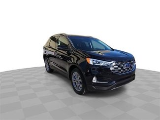 Used 2019 Ford Edge Titanium video 2