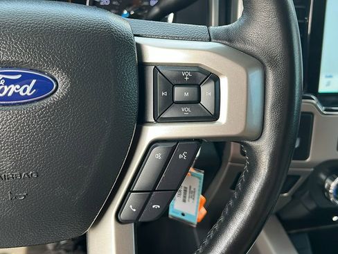 Certified 2022 Ford F250 Lariat w/ Lariat Value Package image 21