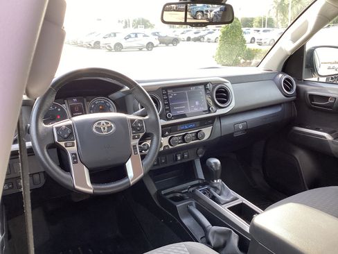 Used 2023 Toyota Tacoma SR5 w/ Technology Package AWD/4WD image 13