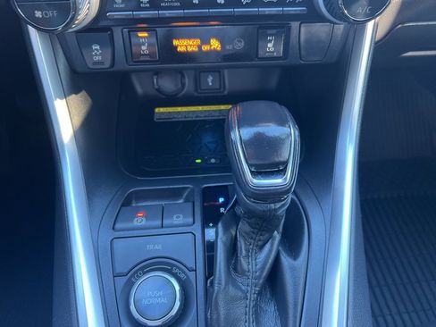 Used 2020 Toyota RAV4 XSE image 6