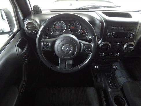 Used 2011 Jeep Wrangler Unlimited Sport AWD/4WD image 10