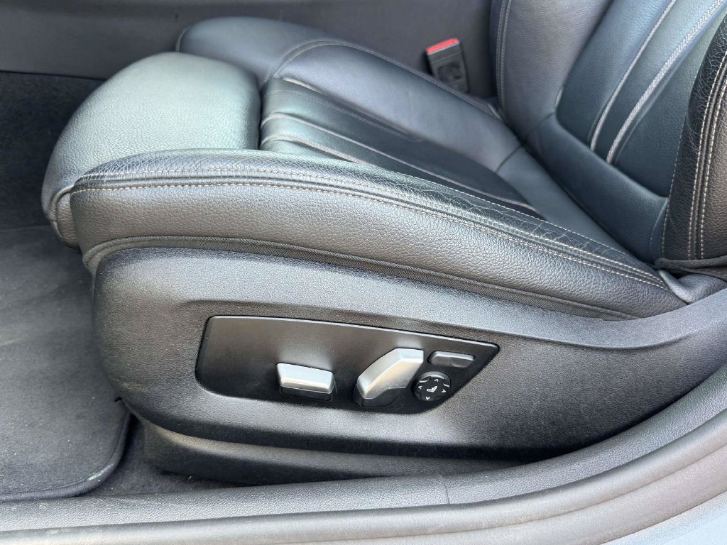 Used 2019 BMW 530i xDrive w/ Premium Package AWD/4WD image 20