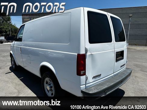 Used 2003 Chevrolet Astro RWD image 4