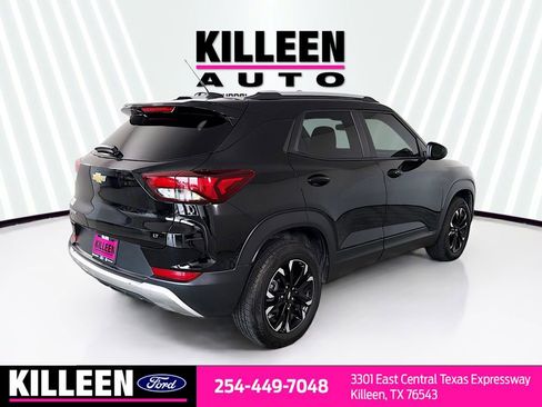Used 2021 Chevrolet TrailBlazer LT AWD/4WD image 8