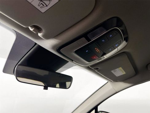 Used 2023 Hyundai Santa Fe SEL image 10