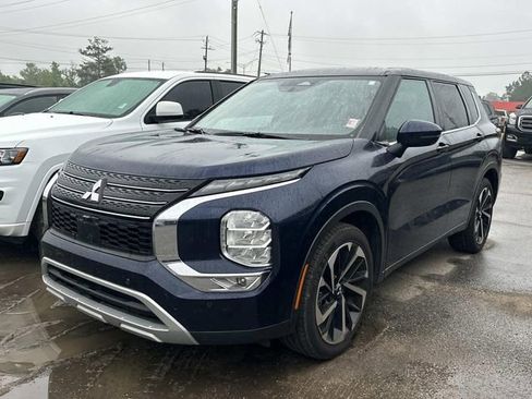 Used 2024 Mitsubishi Outlander SE FWD image 4