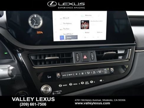 Certified 2025 Lexus ES 300h w/ Premium Package FWD image 8