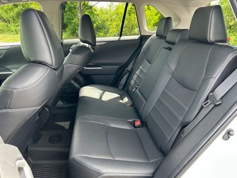 Used 2021 Toyota RAV4 Limited AWD/4WD image 25
