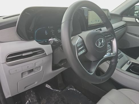 Used 2024 Hyundai Palisade SEL FWD image 26