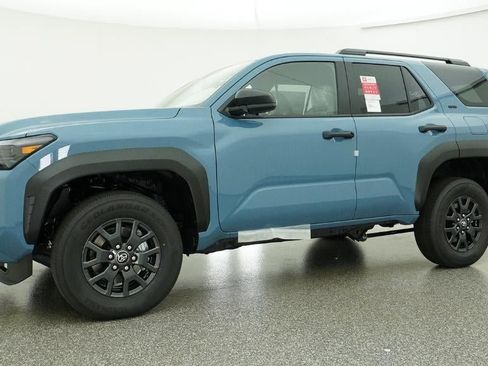 New 2026 Toyota 4Runner SR5 RWD image 18