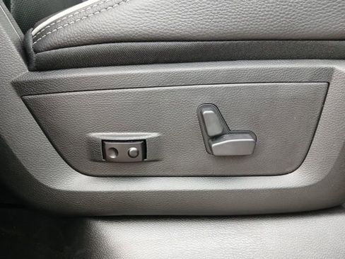 New 2026 RAM 2500 Limited image 37