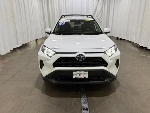 Certified 2024 Toyota RAV4 LE AWD/4WD image 9