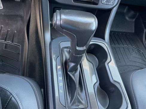 Used 2017 Chevrolet Colorado Z71 AWD/4WD image 15