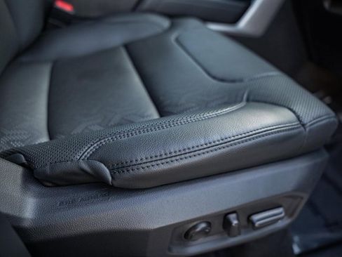 Used 2022 Toyota Tundra SR5 w/ TRD Off-Road Premium Package image 36