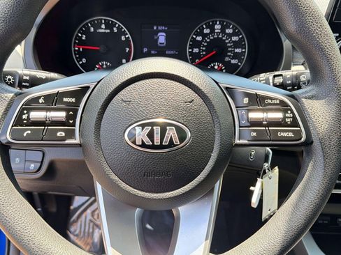 Used 2021 Kia Seltos LX AWD/4WD image 15