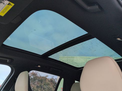 New 2026 Volvo XC90 B6 Plus w/ Protection Package Premier image 24