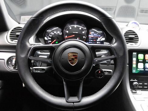 Used 2025 Porsche 718 Cayman image 7